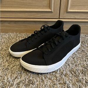 Flux Adapt Knit Black Unisex sneakers (M10.5/ W12)